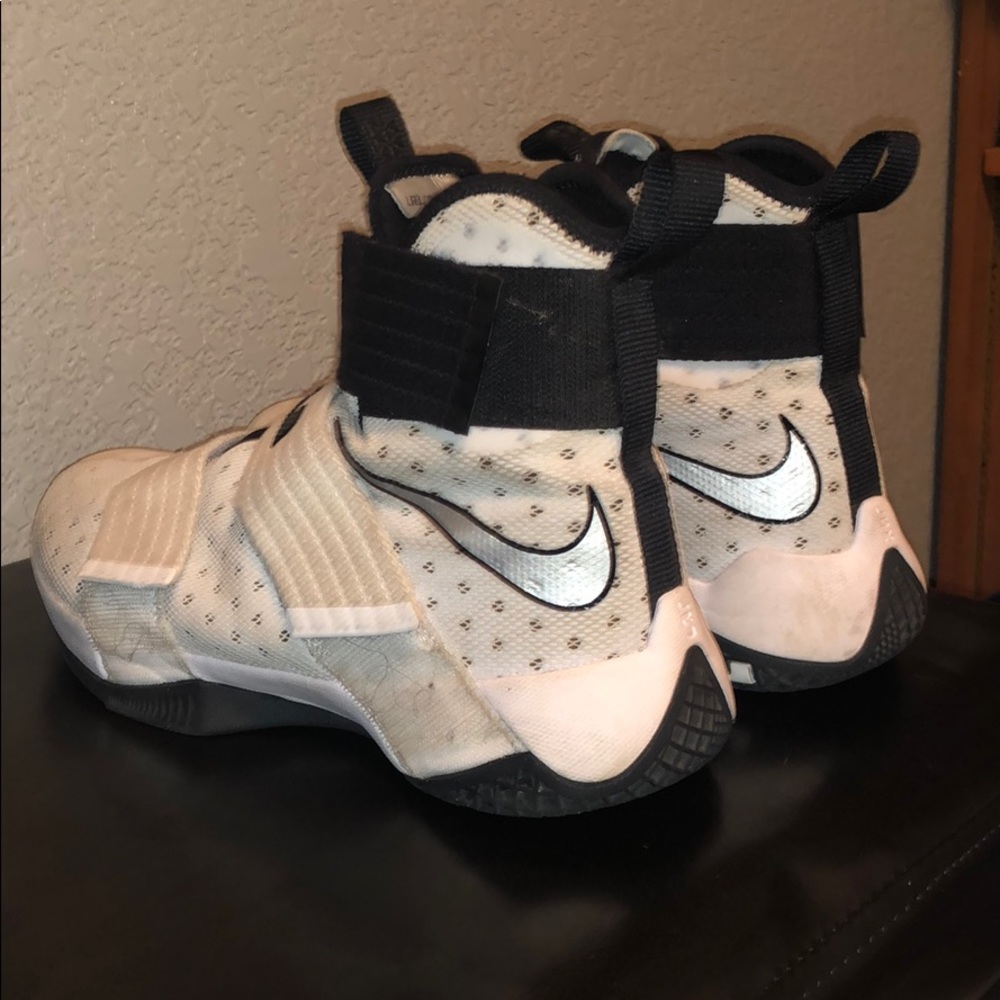 White soldier 10 lebrons